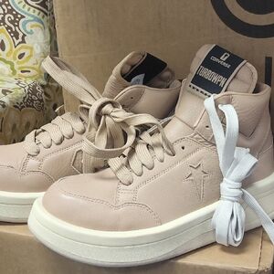 Converse Women's Light Tan High-Top Sneakers